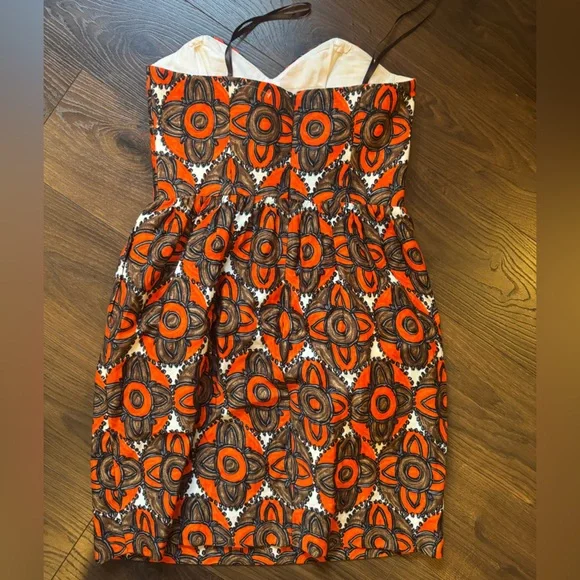 An Original Milly of New York Strapless Dress in Bold Orange and Black Pattern 4 - Picture 6 of 6